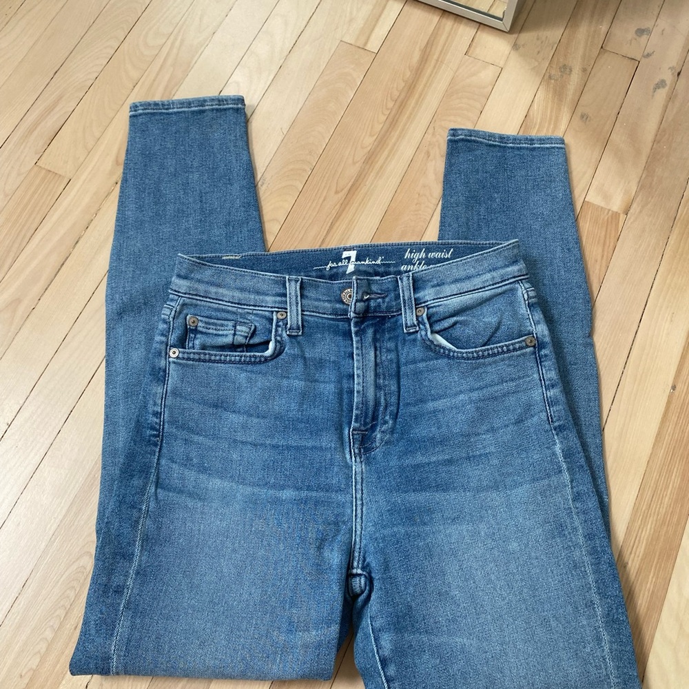 7 For All Mankind High Rise Jeans - Picture 2 of 8